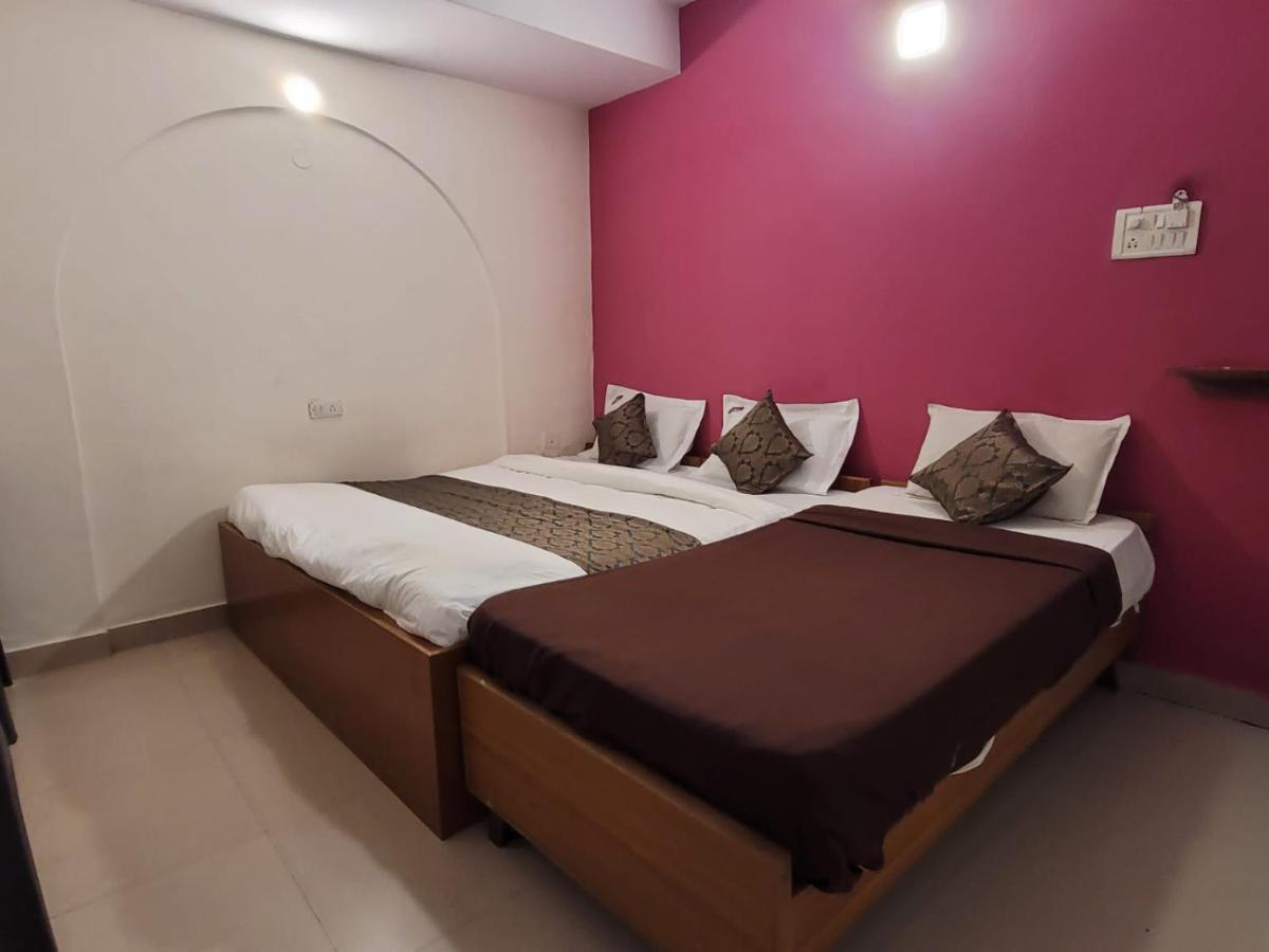 New Jaganmohana Comforts Mysore Exterior foto